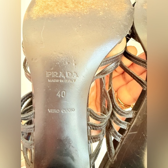 Prada Vintage Black Leather Caged Strappy Elongated toe pumps EU 40 - Picture 7 of 8